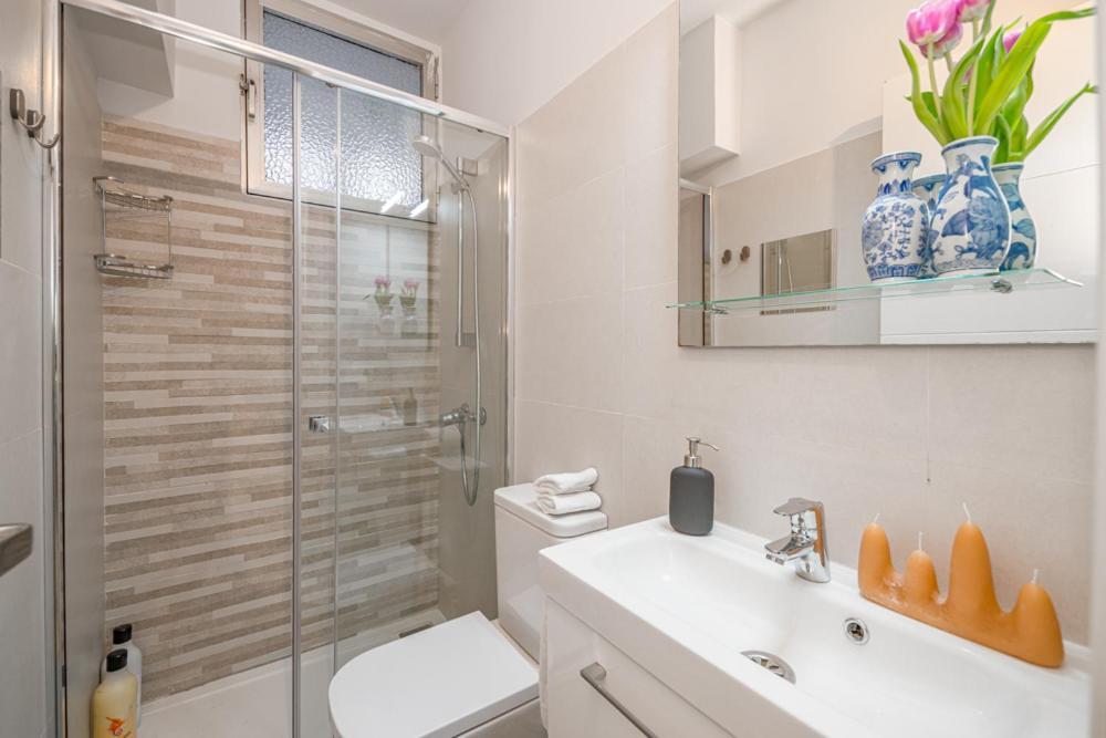 Madrid Rio Rooms Экстерьер фото