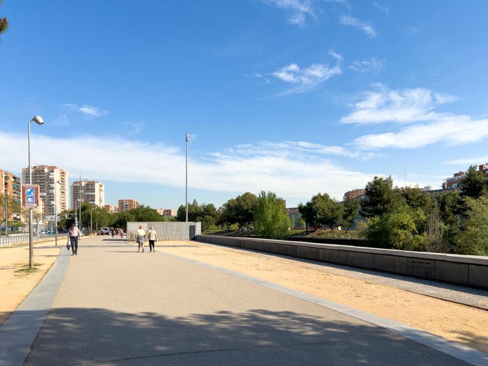 Madrid Rio Rooms Экстерьер фото