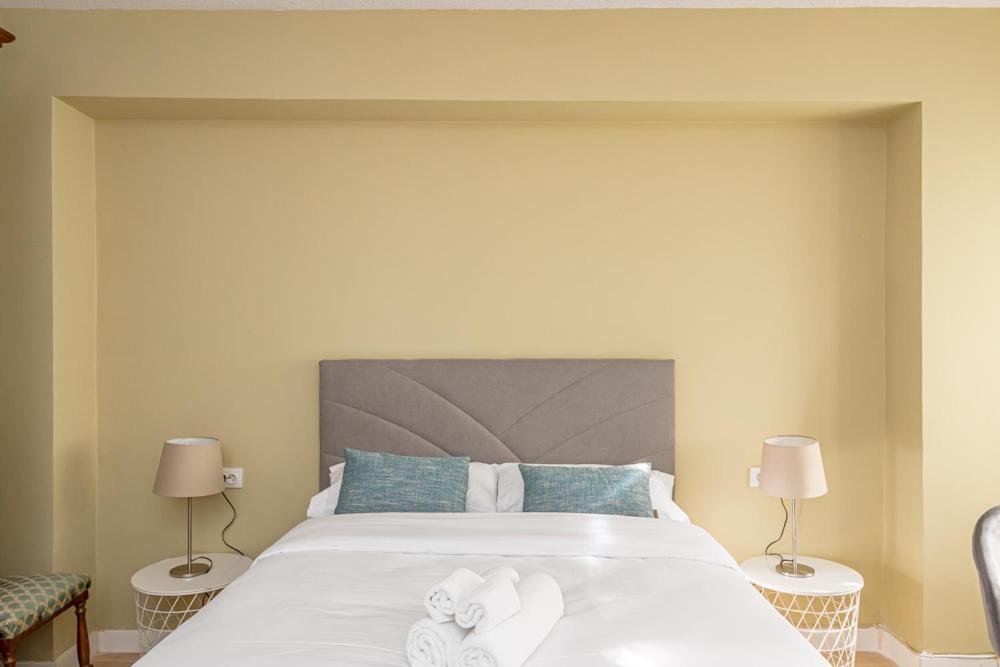 Madrid Rio Rooms Экстерьер фото